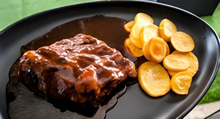 Costillar en salsa barbacoa